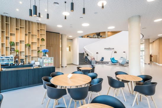 Slider image (4) Medicus Clinic